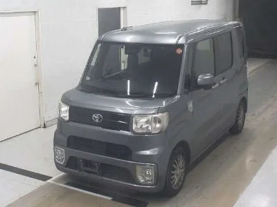 TOYOTA PIXIS MEGA