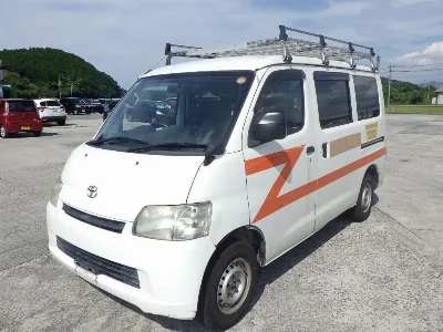 TOYOTA TOWN ACE VAN