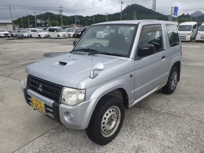 MITSUBISHI PAJERO MINI