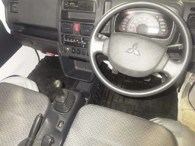 MITSUBISHI MINICAB