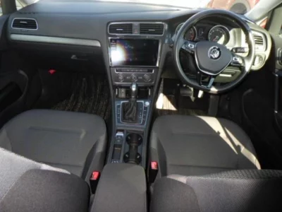 VOLKSWAGEN GOLF VARIANT