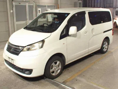 MITSUBISHI DELICA D3