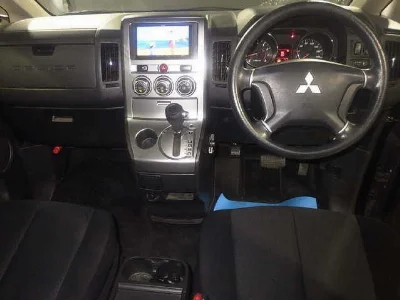 MITSUBISHI DELICA D5