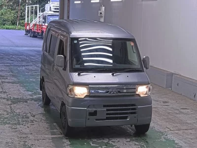MITSUBISHI MINICAB