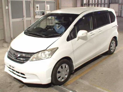 HONDA FREED