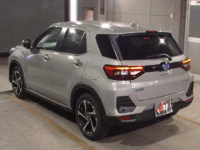 DAIHATSU ROCKY