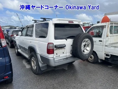 TOYOTA HILUX SURF