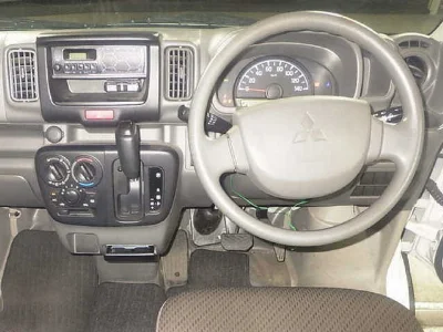 MITSUBISHI MINICAB