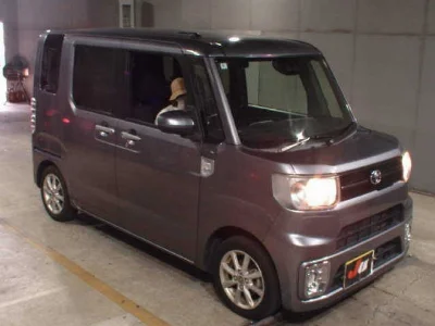 TOYOTA PIXIS MEGA