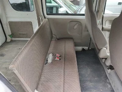 NISSAN CLIPPER VAN