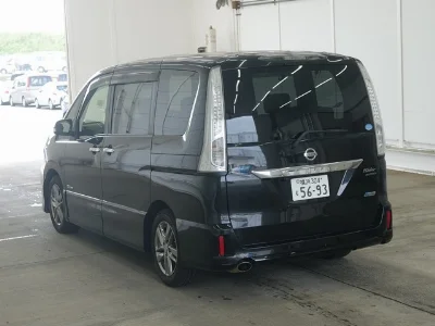 NISSAN SERENA