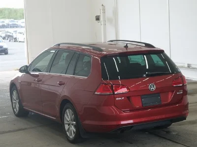 VOLKSWAGEN GOLF VARIANT