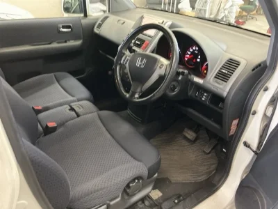 HONDA MOBILIO SPIKE