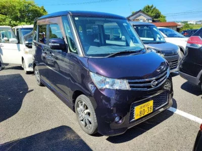 NISSAN ROOX