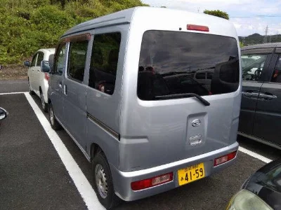 DAIHATSU HIJET VAN