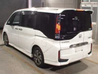 Цена авто Honda Stepwgn с аукционов Японии, номер кузова RP3, пробег 49 000, оценка 3
