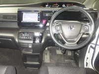 Цена авто Honda Stepwgn с аукционов Японии, номер кузова RP3, пробег 49 000, оценка 3