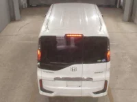 Цена авто Honda Stepwgn с аукционов Японии, номер кузова RP3, пробег 49 000, оценка 3
