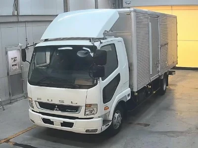 MITSUBISHI FUSO FIGHTER