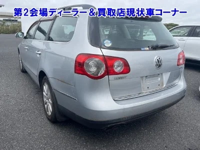 VOLKSWAGEN PASSAT VARIANT