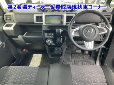 DAIHATSU WAKE