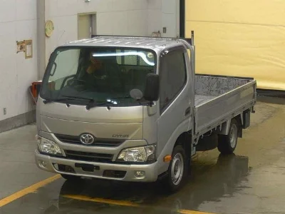 TOYOTA DYNA