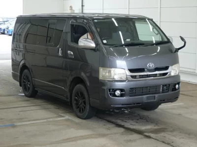 TOYOTA REGIUS ACE VAN