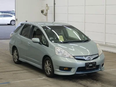 HONDA FIT SHUTTLE