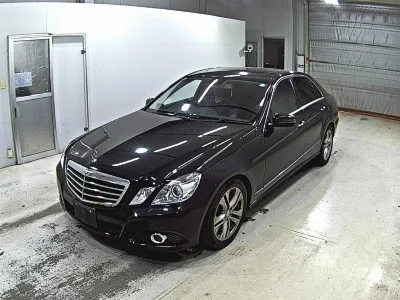 MERCEDES BENZ E CLASS