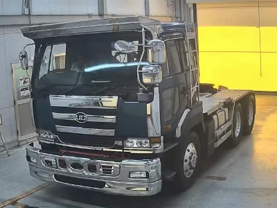 NISSAN UD