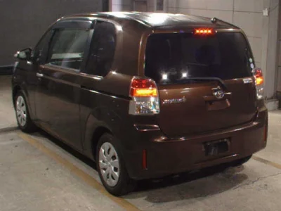 TOYOTA SPADE