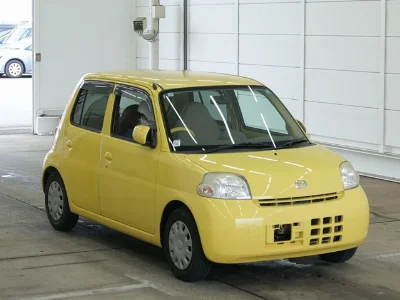 DAIHATSU ESSE