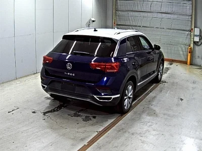 VOLKSWAGEN T-ROC