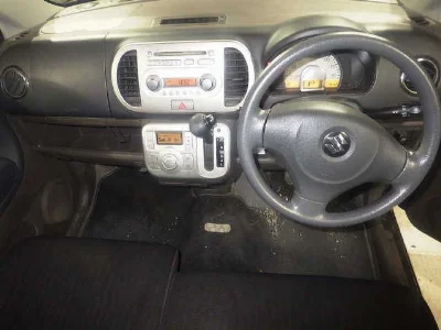SUZUKI MRWAGON