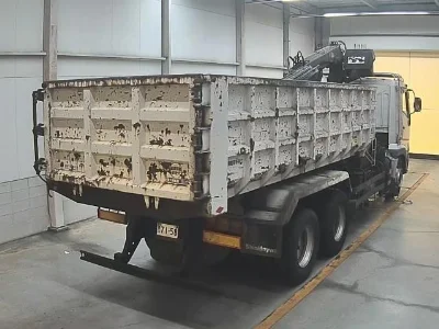 MITSUBISHI FUSO