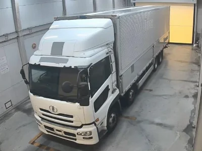 NISSAN UD