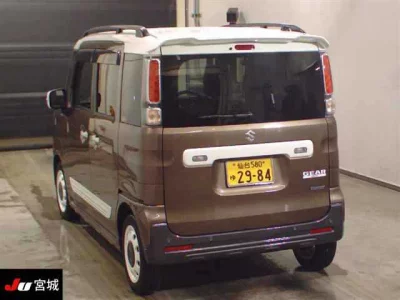 Suzuki Spacia Gear