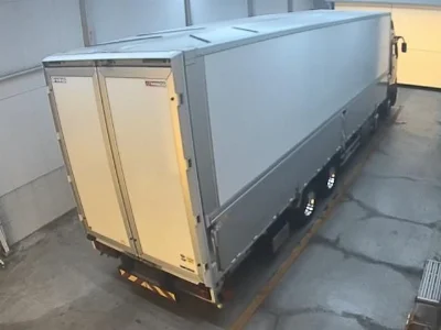 MITSUBISHI FUSO