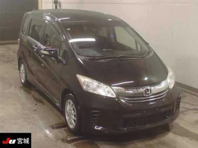 HONDA FREED