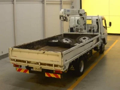MITSUBISHI CANTER