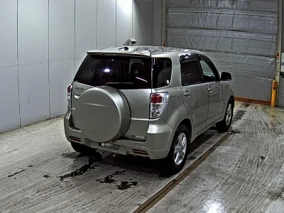 TOYOTA RUSH