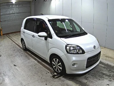 TOYOTA PORTE