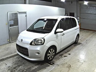 TOYOTA PORTE