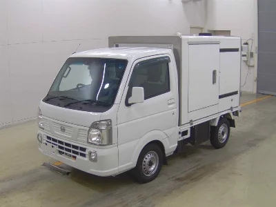 NISSAN CLIPPER TRUCK
