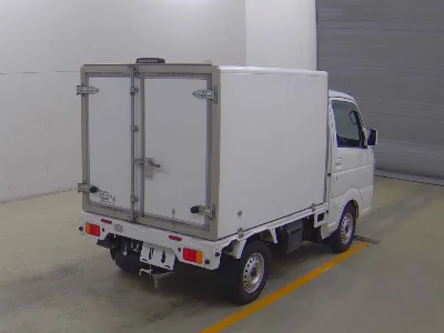 NISSAN CLIPPER TRUCK