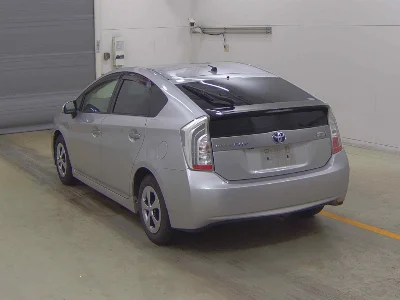 TOYOTA PRIUS PHV