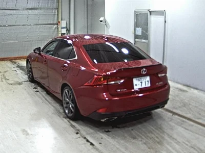 LEXUS IS