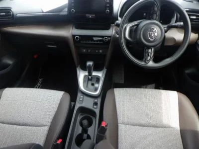 TOYOTA YARIS CROSS