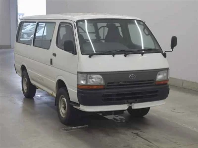 TOYOTA HIACE VAN