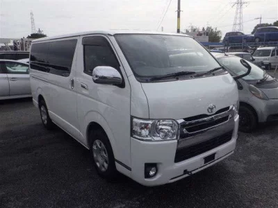 TOYOTA HIACE VAN